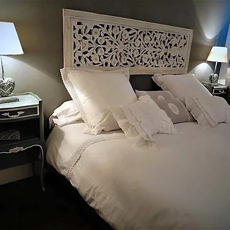 La Clef Des Champs Bed & Breakfast Chailly-en-Biere